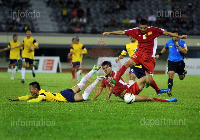 Đến phút bù giờ thứ 90+3, khi mà các khán giả trên sân đã tin vào một trận hòa cho chủ nhà U.21 Brunei thì bất ngờ tiền vệ Cao Xuân Thắng đã tỏa sáng với một pha dứt điểm cận thành nâng tỉ số lên thành 2-1 cho U.19 Việt Nam.